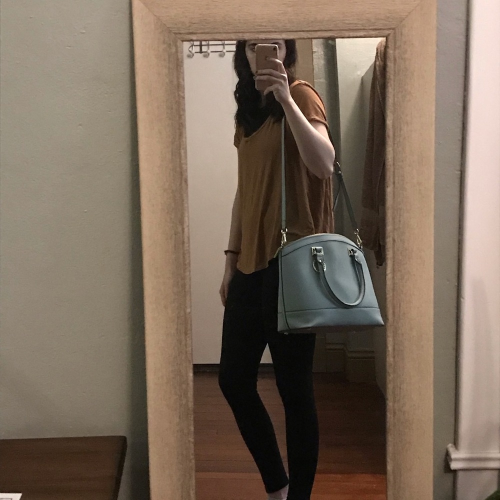 Light blue Anne Klein crossbody purse